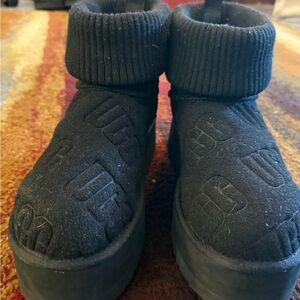 UGG Women's Classic Mini Platform Felted boots